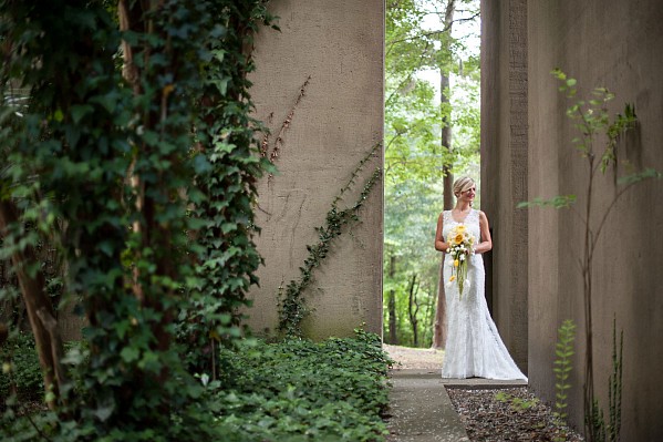charleston-sc-wedding-photographer-middleton-place-bride.jpg Middleton Place Bridal Portrait Charleston SC